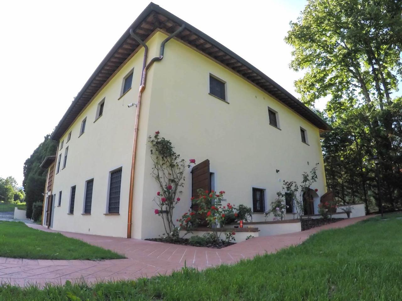 Casale La Fata -Tipico Toscano Immerso Nelle Colline Tra Lucca E Versilia, 6 Appartamenti Indipendenti Camaiore Dış mekan fotoğraf