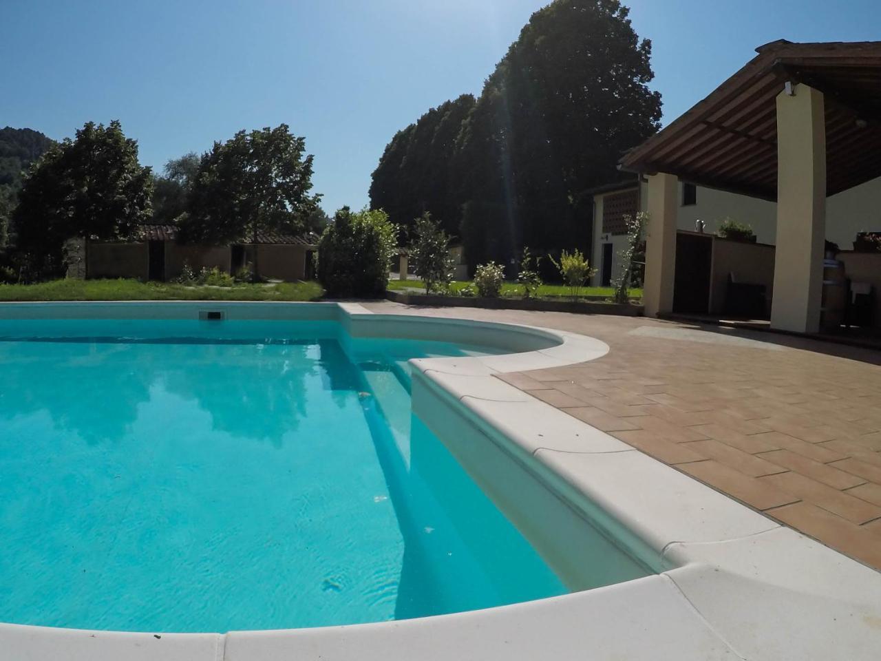 Casale La Fata -Tipico Toscano Immerso Nelle Colline Tra Lucca E Versilia, 6 Appartamenti Indipendenti Camaiore Dış mekan fotoğraf
